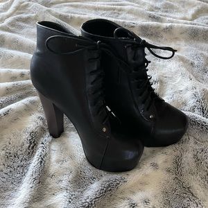 Women’s combat heels